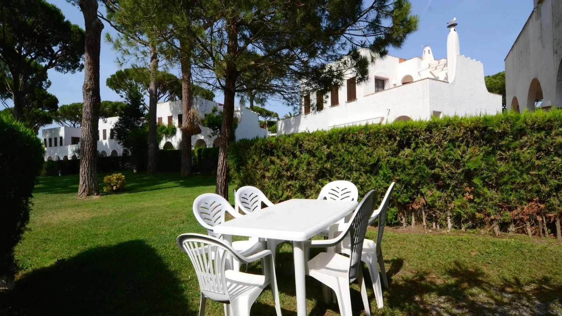 Piverd Del Golf 56 Pals 0*,  Spain